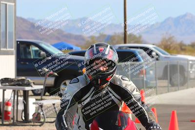 media/Mar-20-2023-Moto Forza (Mon) [[d0bbc59e78]]/Around the Pits/
